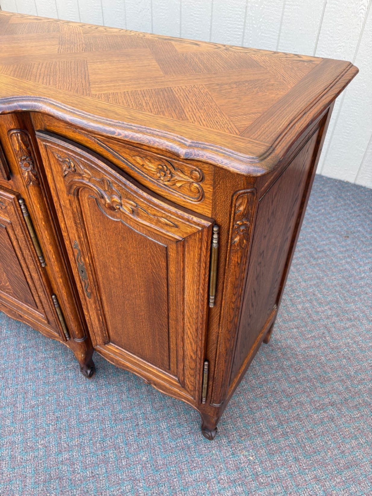 67686 French LENNE DEHONT Provincial Oak Buffet Sideboard with Carved Details
