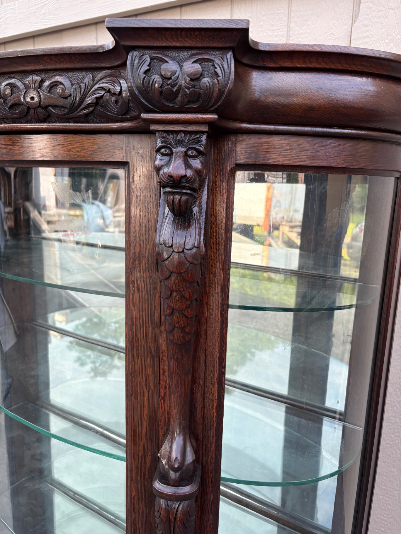 67971 Antique Curved Glass Oak China Cabinet with Lion Carvings