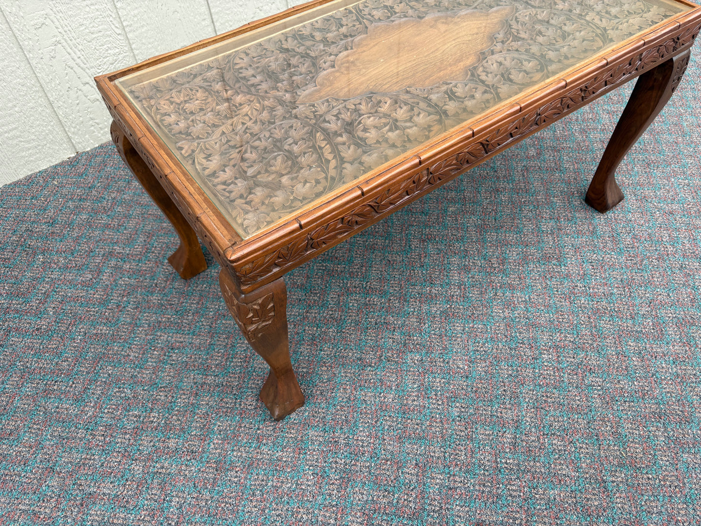 67733 Hand-Carved Coffee Table with Glass Top and Floral Design