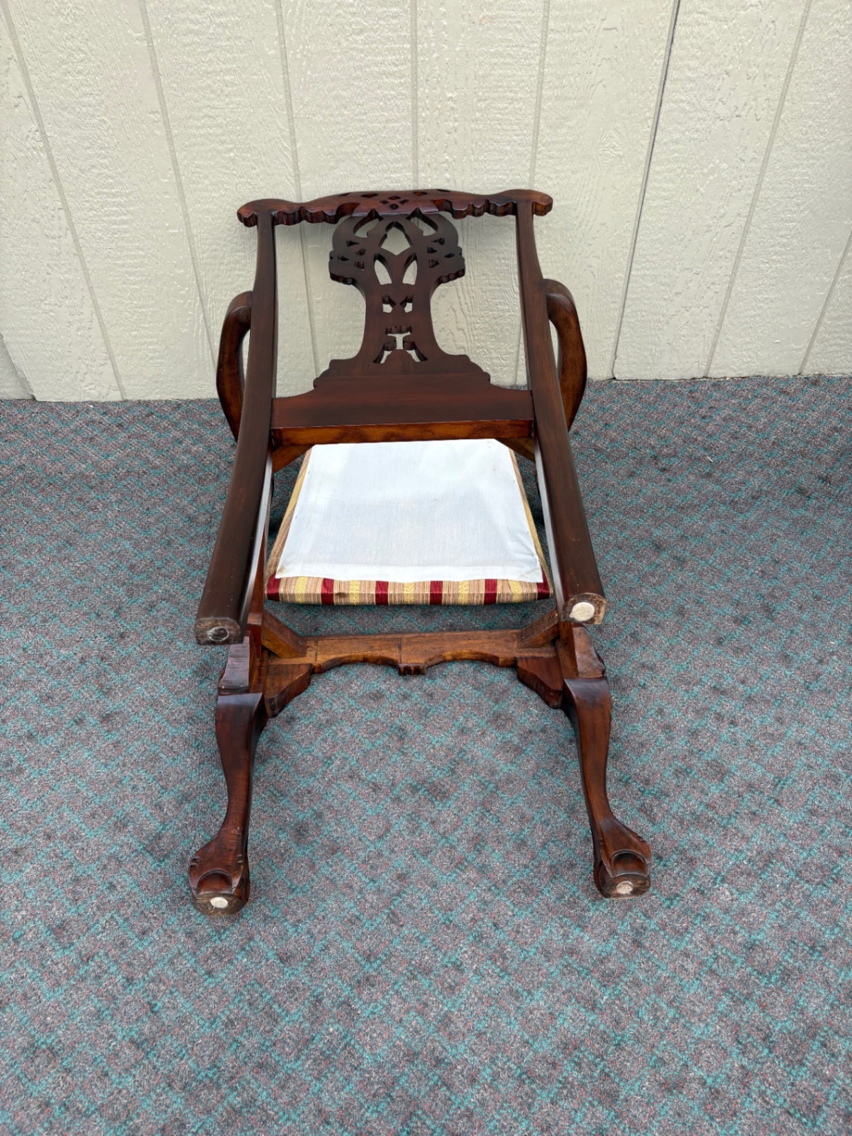 68024 Set of 6 Chippendale Dining Chairs with Striped Upholstery
