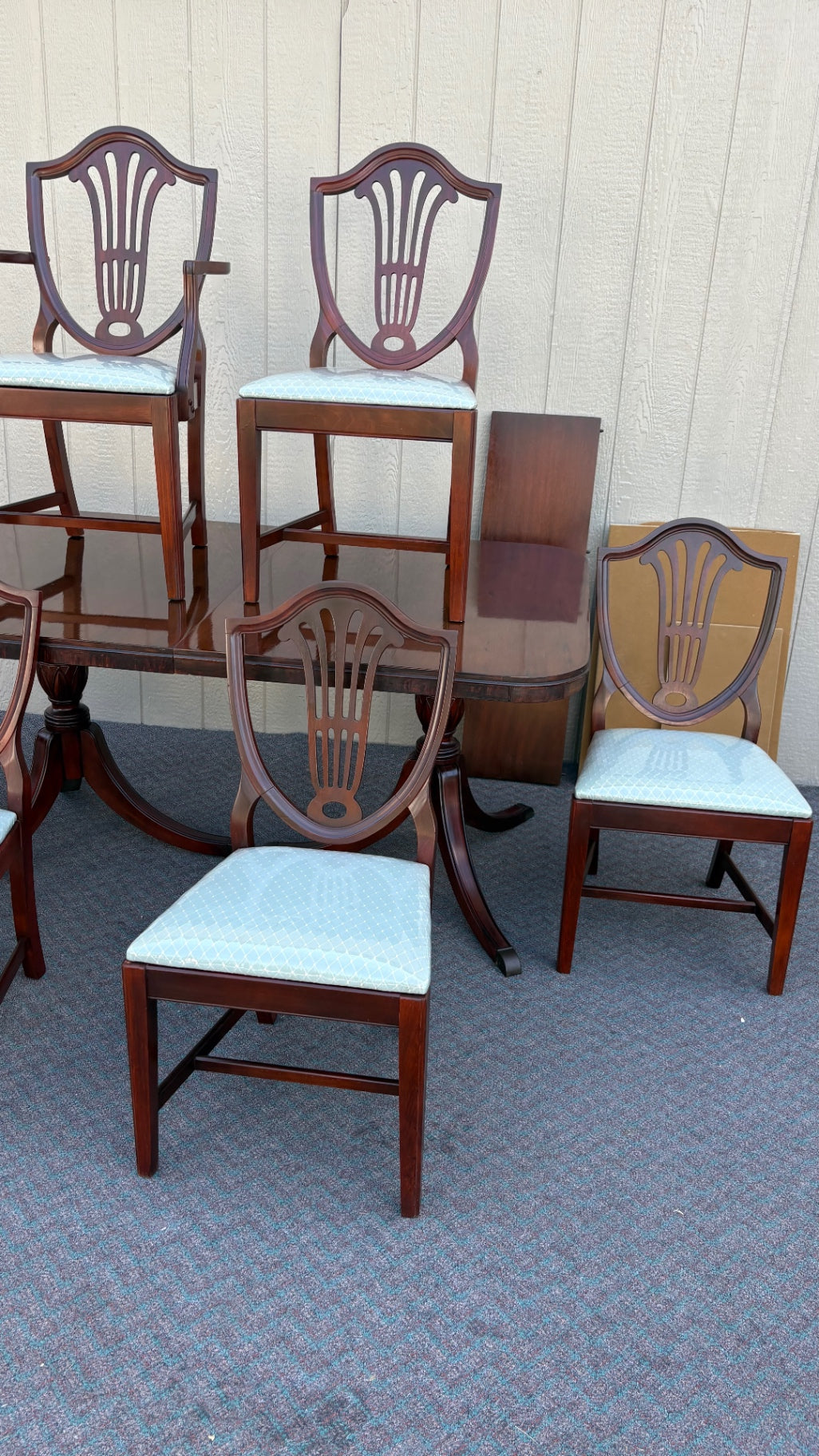 67845 Duncan Phyfe Style Dining Table with 6 Shield Back Chairs