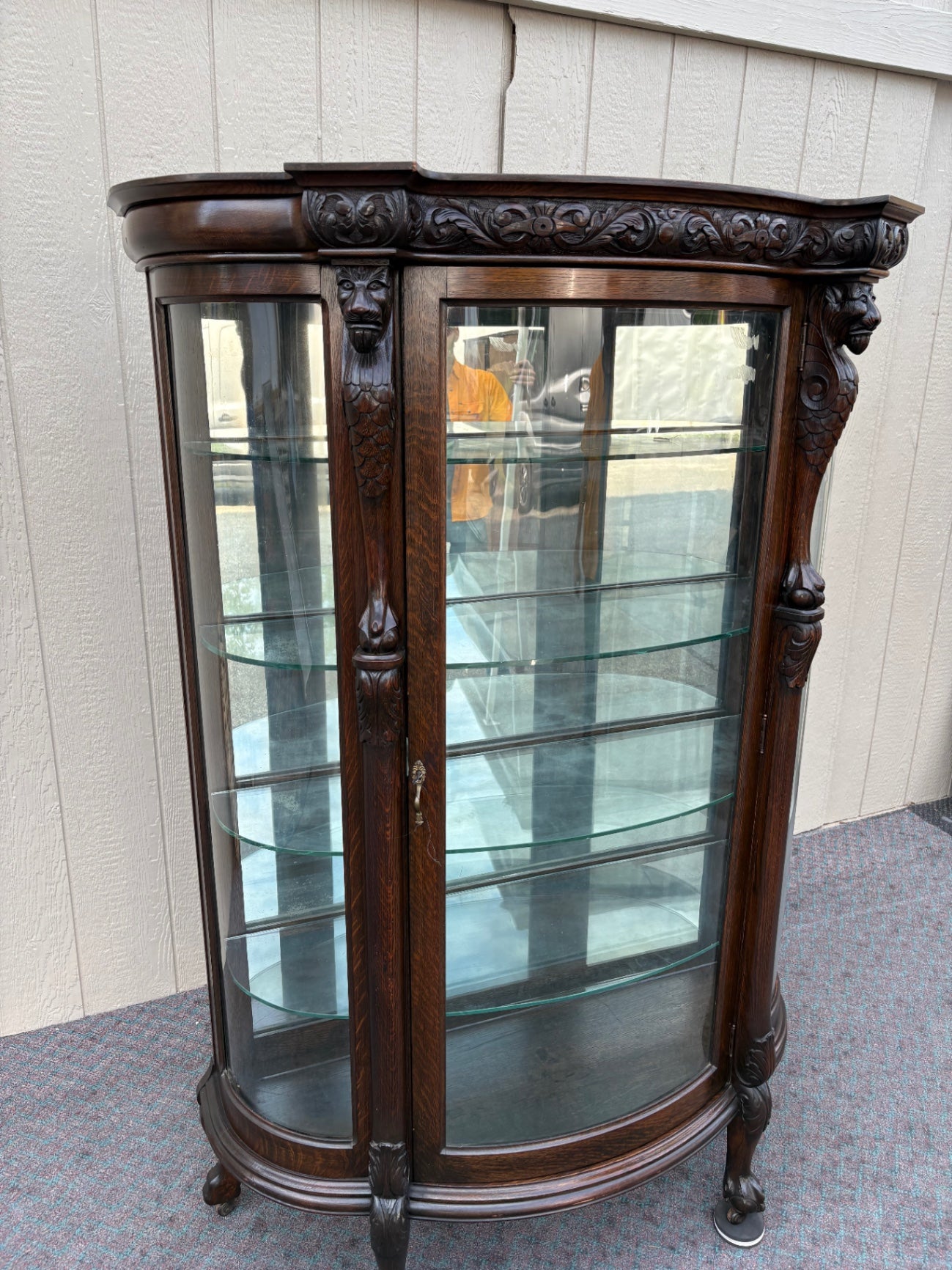 67971 Antique Curved Glass Oak China Cabinet with Lion Carvings