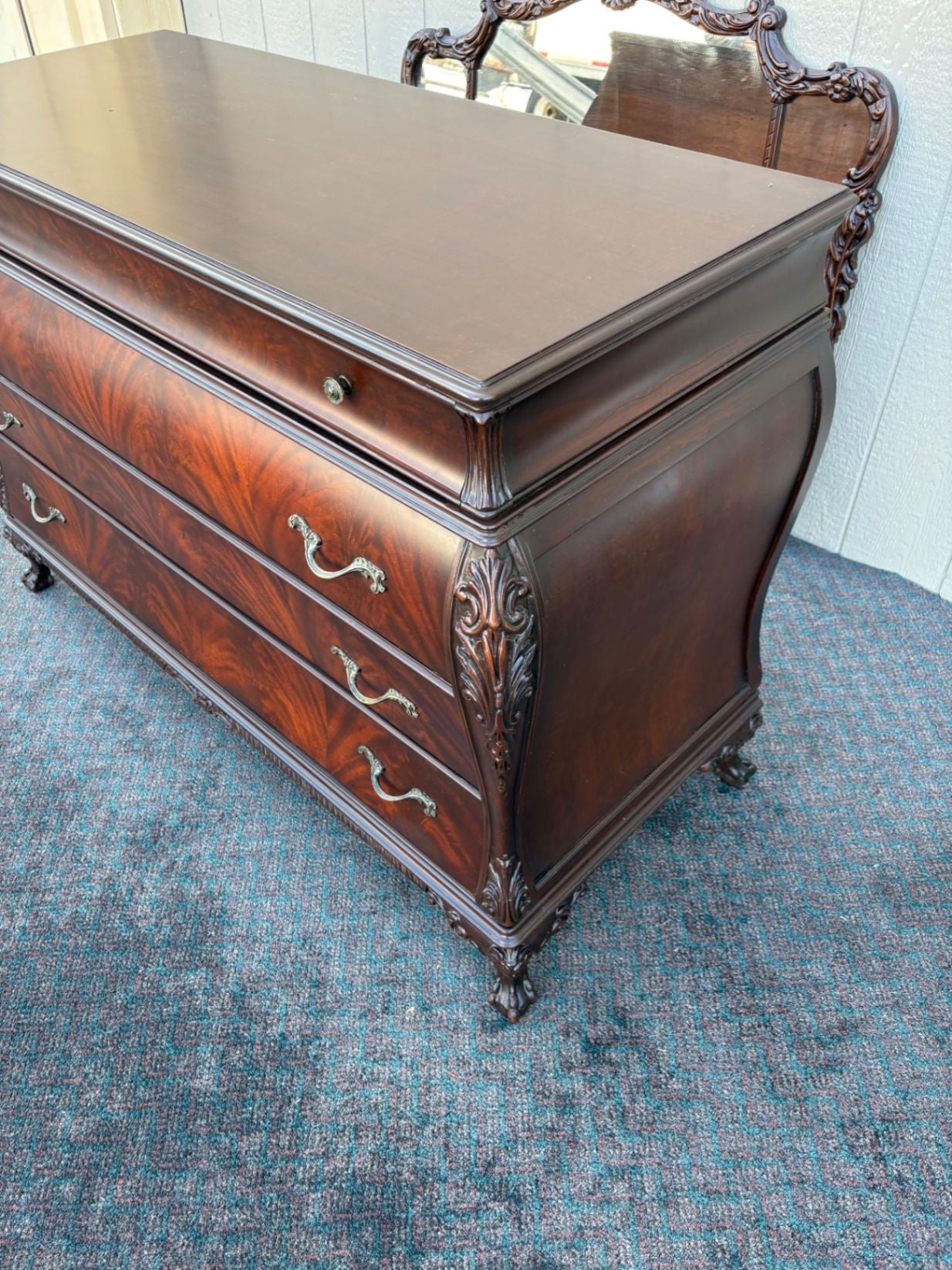 67492 Antique Flame Mahogany Dresser with Ornate Mirror