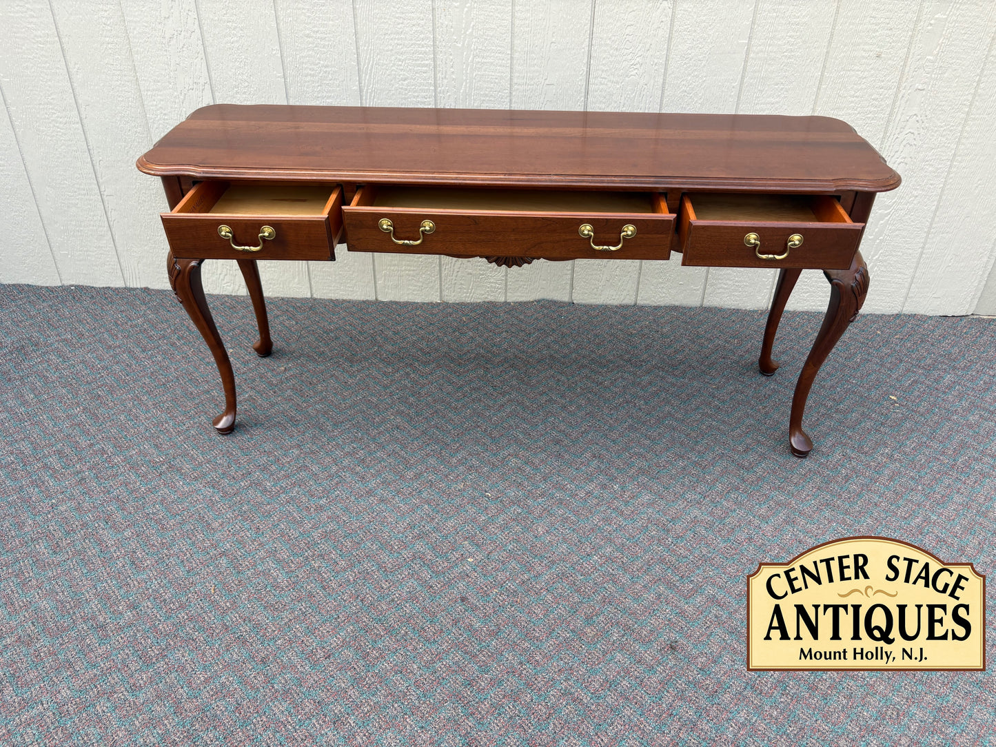 67725 Ethan Allen Queen Anne Style Mahogany Library Table