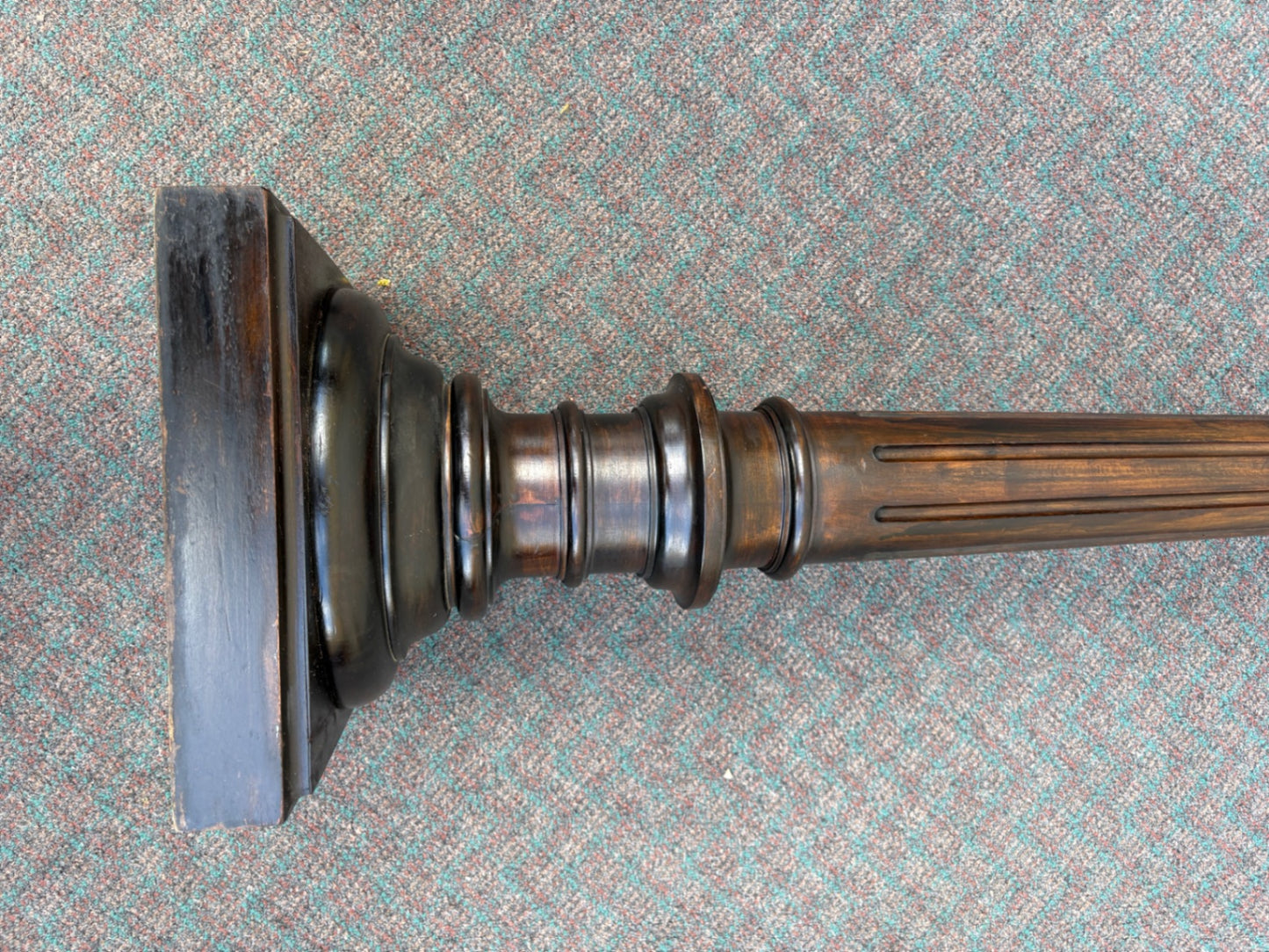 67817  Victorian Style Mahogany Pedestal Stand with Fluted Column