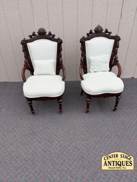 67621  Pair of Victorian Balloon-Back Chairs in Mahogany with Upholstery