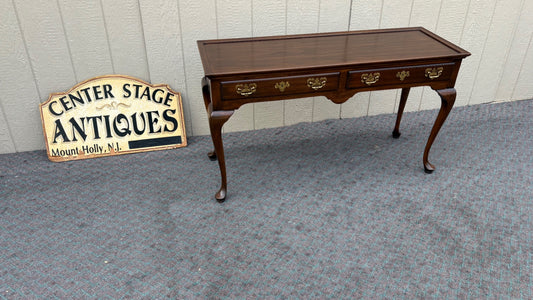 68070 Harden Queen Anne Mahogany Library Table with Pull-Out Extensions