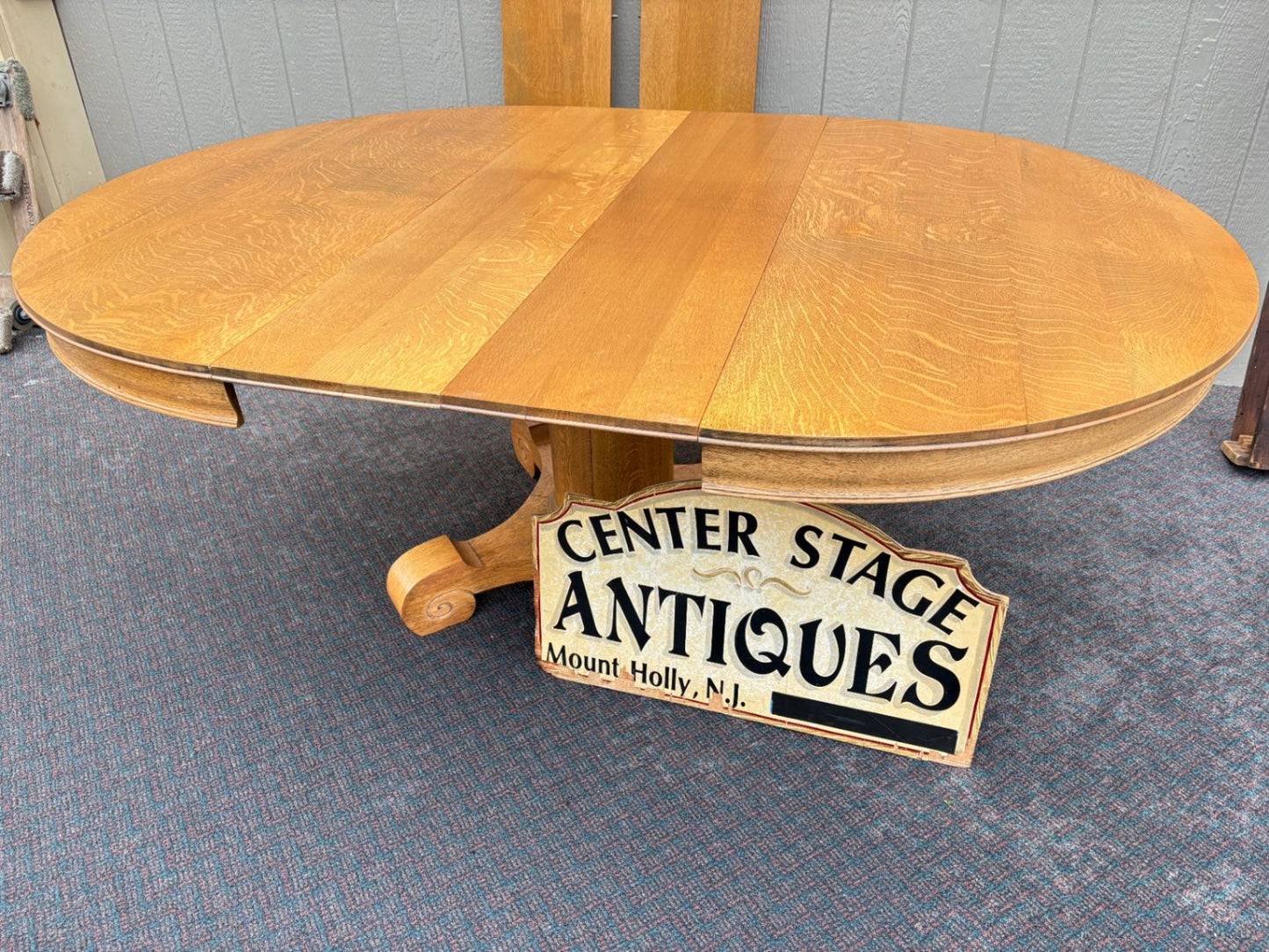 67359 Antique Round Oak Dining Table with Pedestal Base and Leaves
