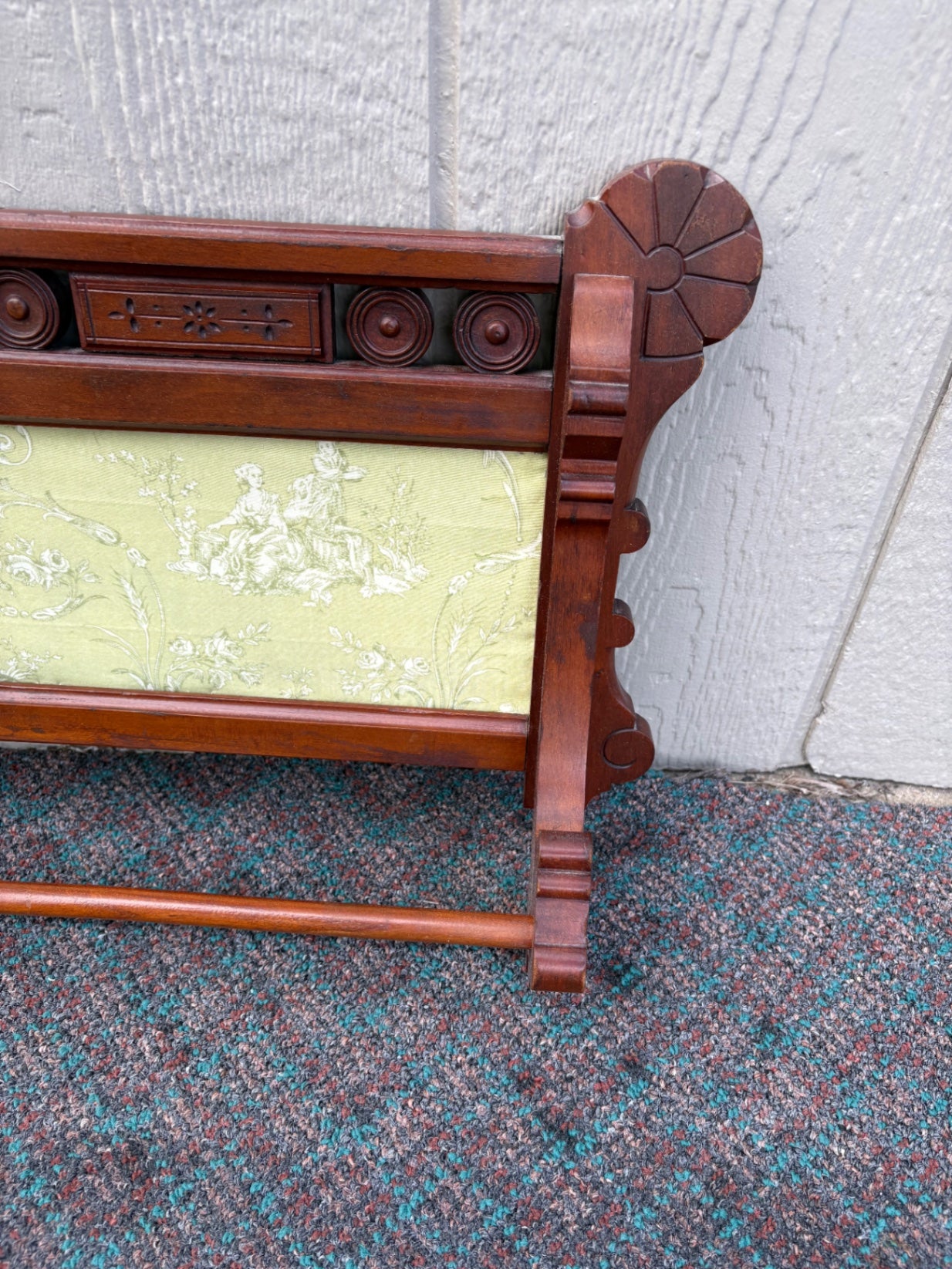 68107 Victorian Wall-Mounted Towel Rack with Carved Details and Fabric Panel