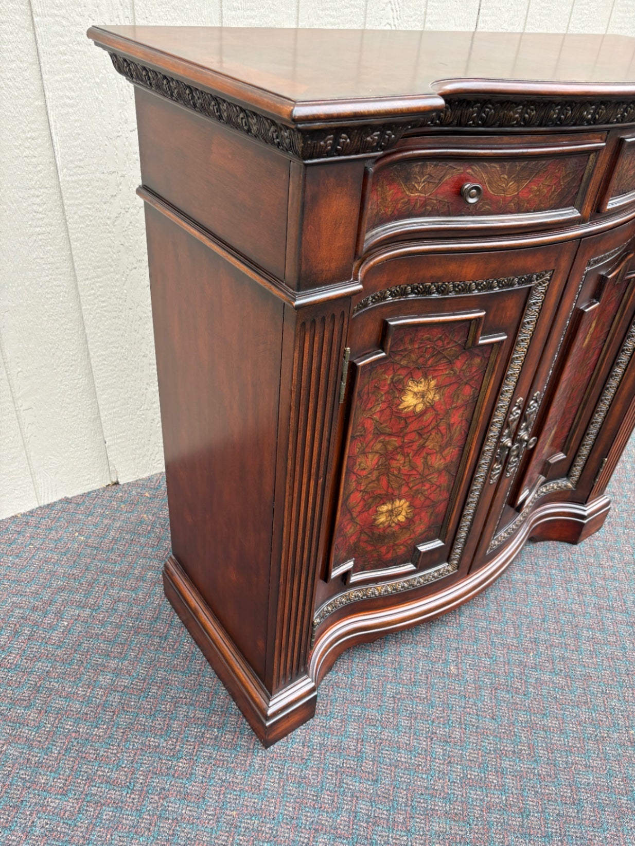 67704 Elegant Traditional Wood Storage Cabinet with Decorative Panels