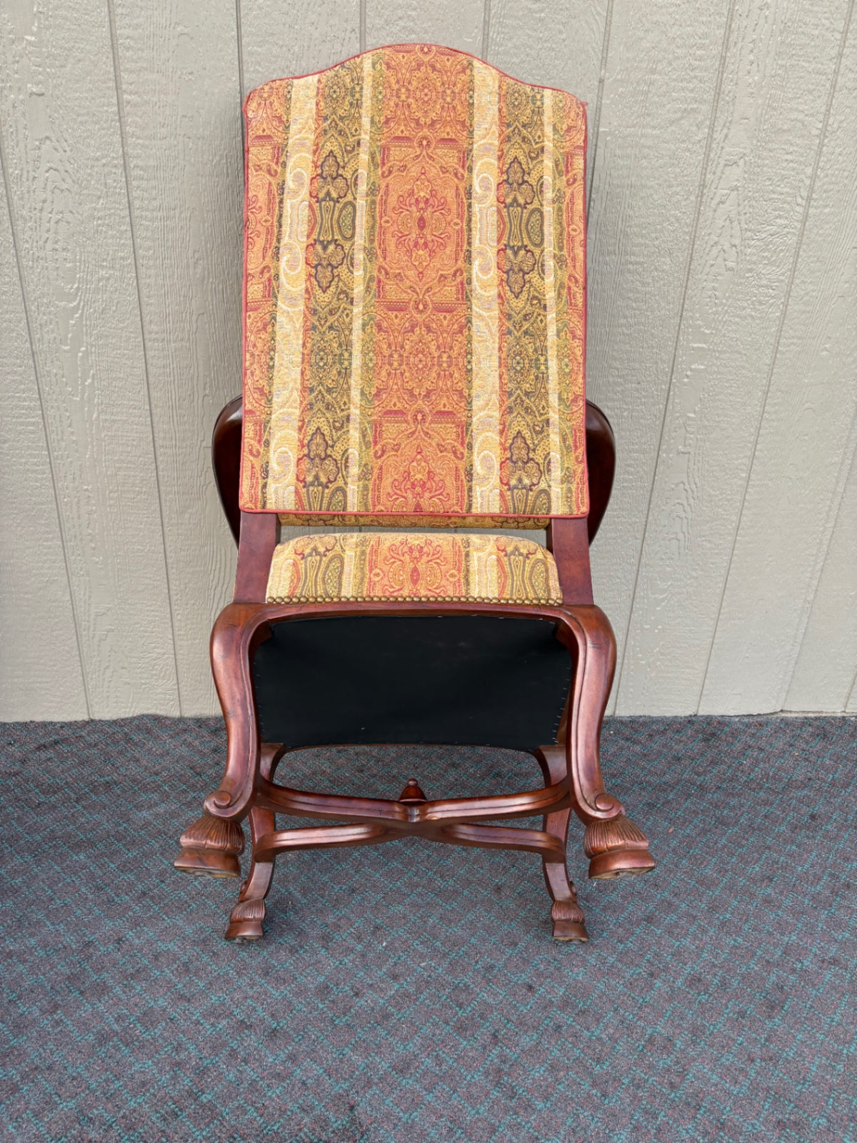 68163 Pair of Vintage Throne Armchairs with Ornate Upholstery