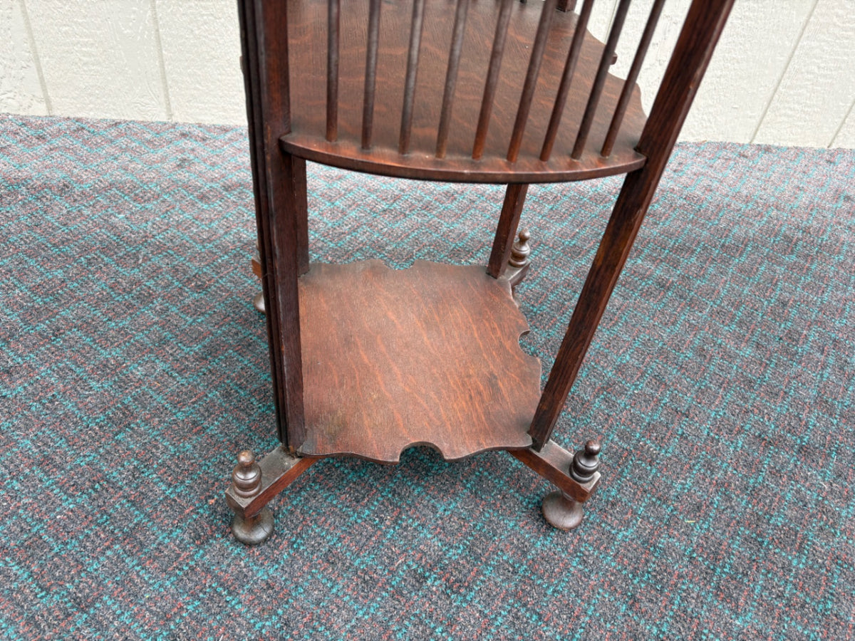 68123 Antique Oak Star Side Table with Two-Tier Design