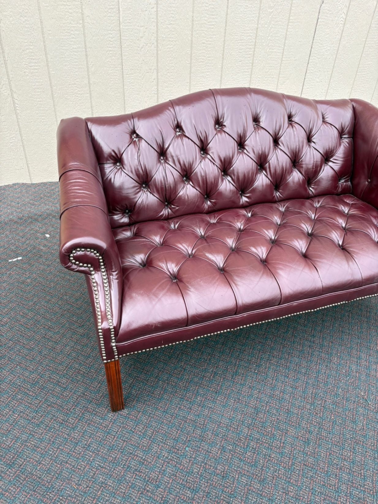 67506  Classic Chesterfield Tufted Leather Loveseat with Nailhead Trim