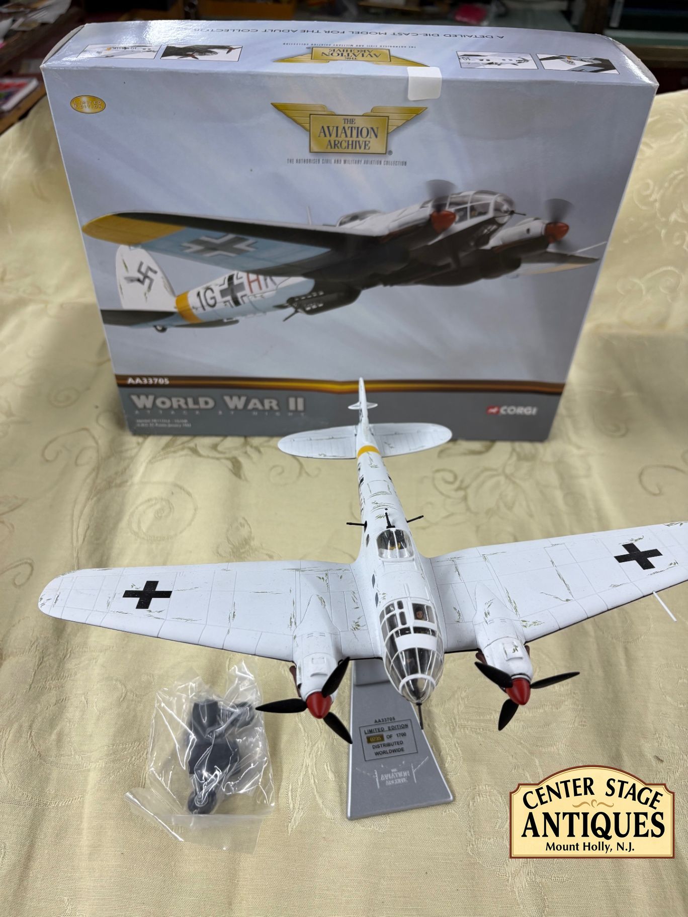 ES231  Corgi WWII Aviation Archive Limited Edition Model Plane