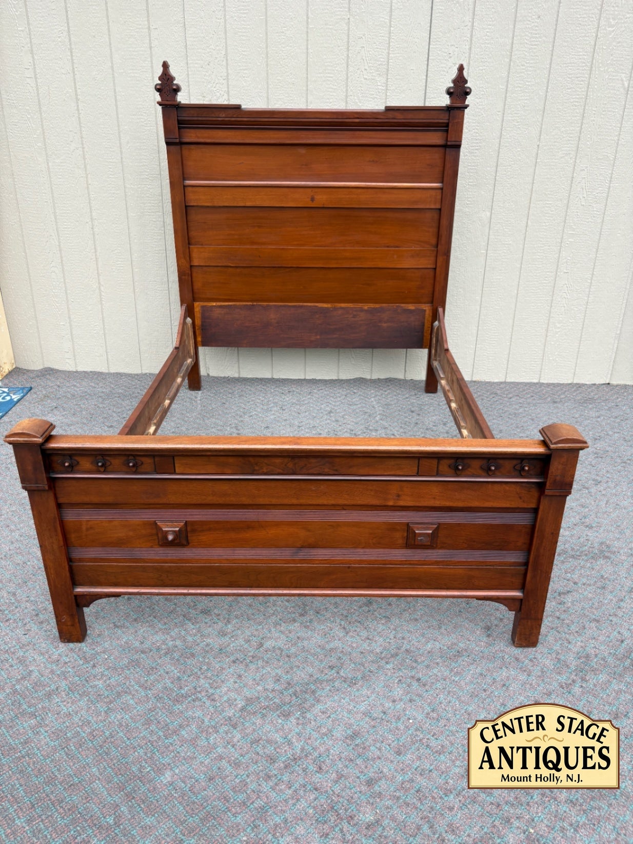 Victorian Full Size Bed with Carved Headboard and Footboard