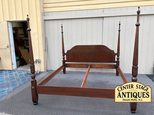 68165  Harden King Size Poster Bed, Traditional Mahogany Finish