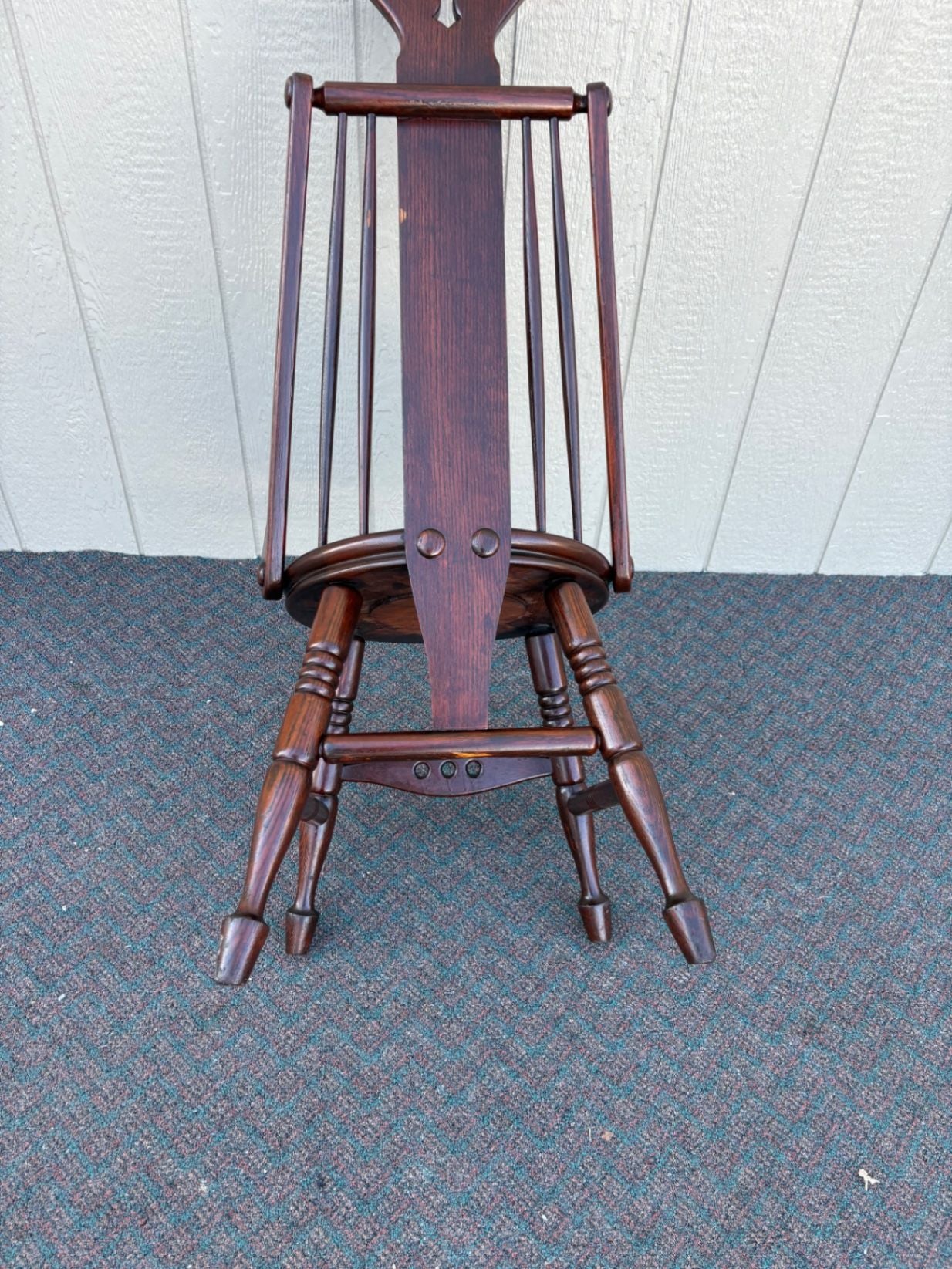 67412  Victorian Hunzinger Style Oak Side Chair with Heart Back