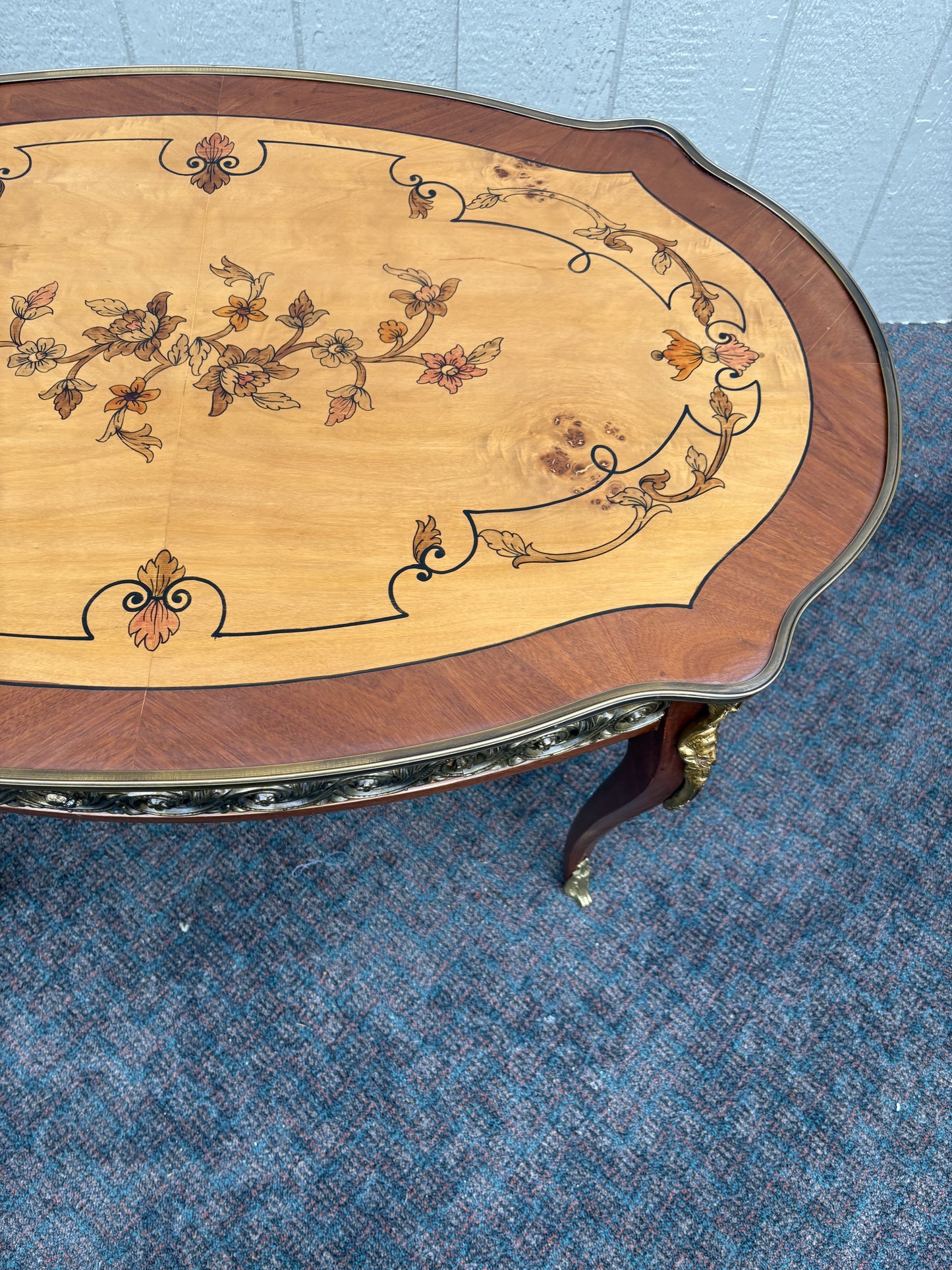 Elegant 1980s Louis XV Inlaid Coffee Table with Brass Accents