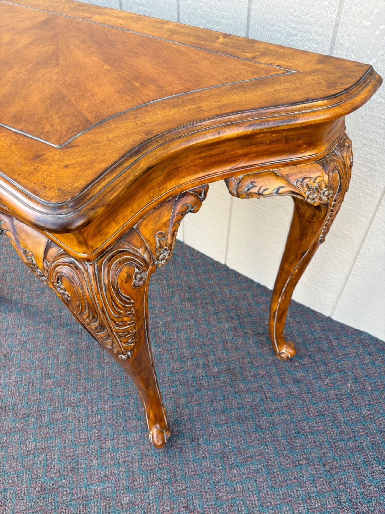 67377 French Provincial Console Table with Ornate Mirror