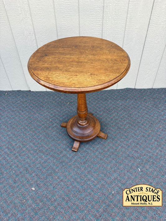 67691 Victorian Vintage Oak Pedestal Lamp Table with Turned Base