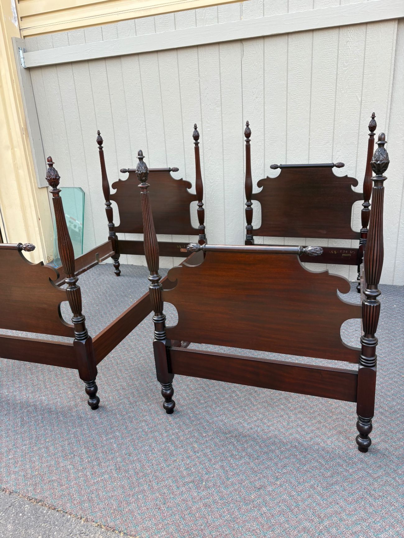 67668 Pair of Vintage PAINE Furniture  Mahogany Twin Beds with Carved Pineapple Finials
