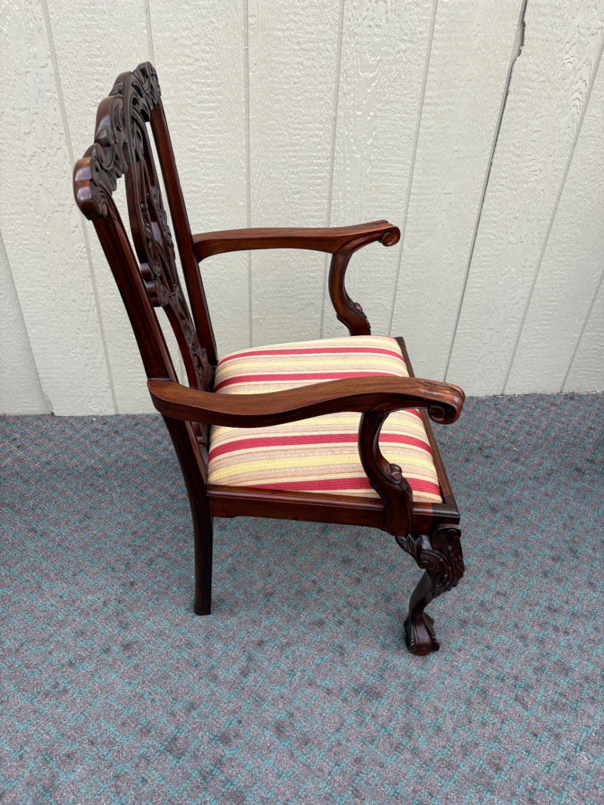 68024 Set of 6 Chippendale Dining Chairs with Striped Upholstery