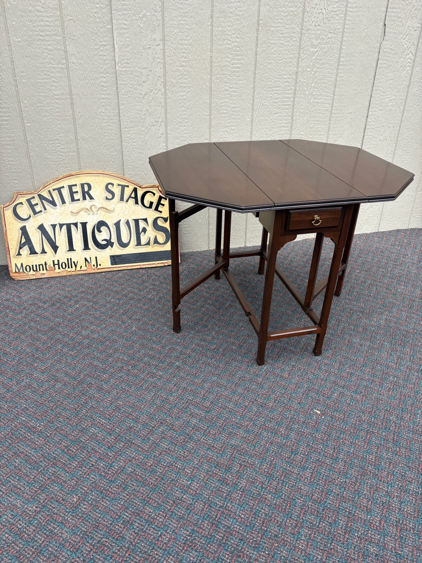 67702 Ethan Allen Drop Leaf Table, Traditional Style, Solid Wood