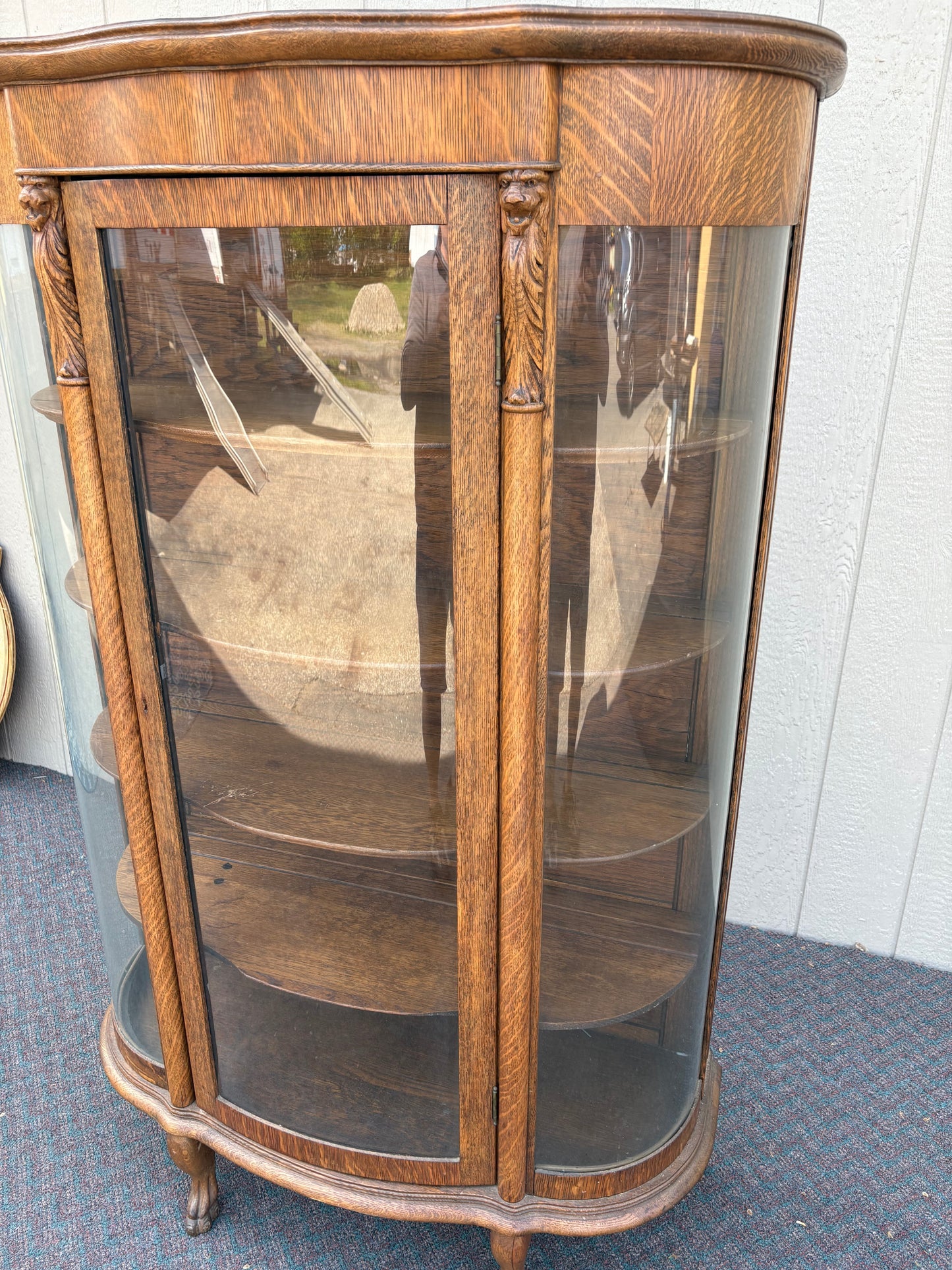 67718 Antique Oak Lion Head China Cabinet with Curved Glass Doors