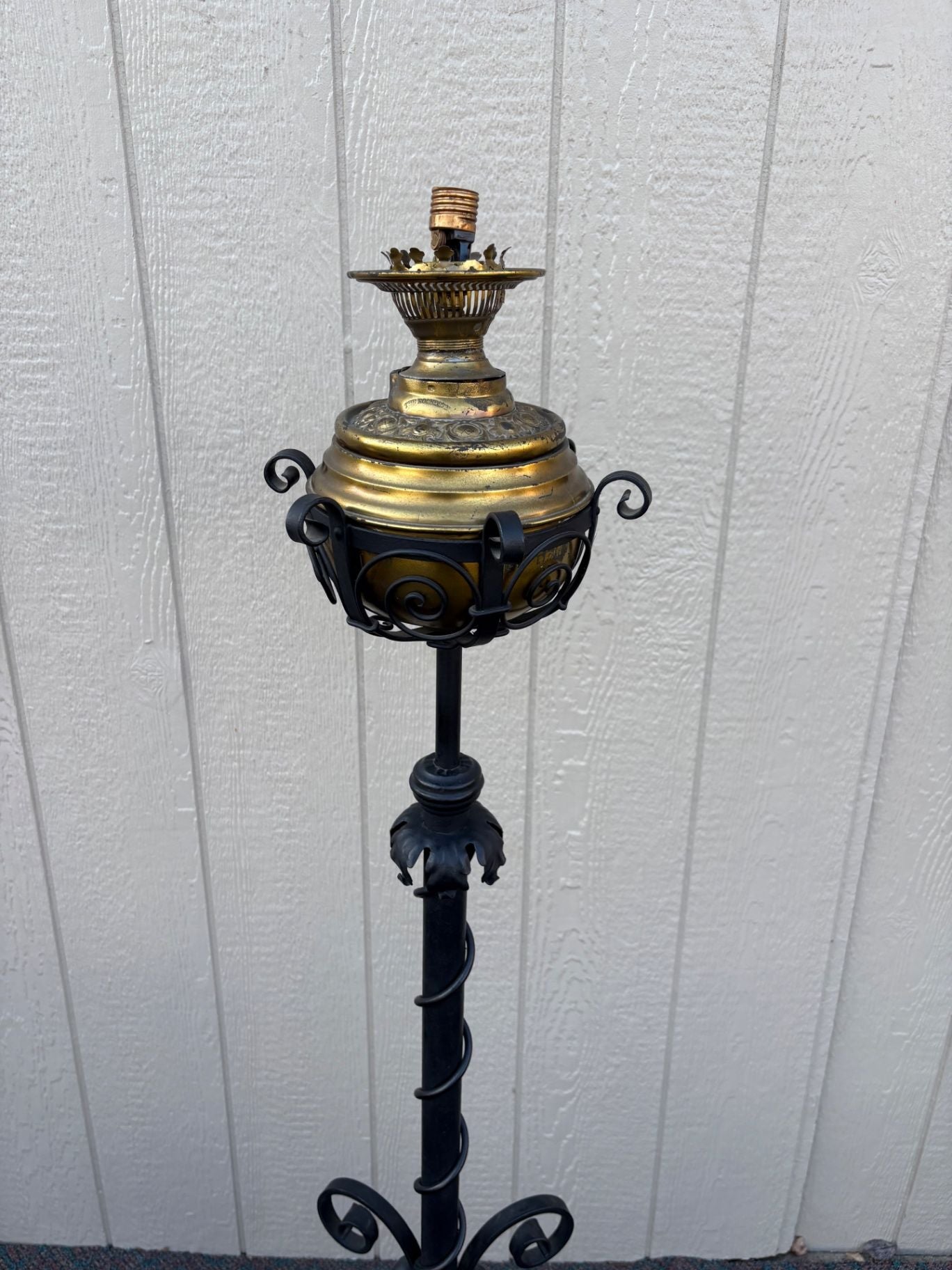 67400  Antique Victorian Wrought Iron Floor Lamp with Brass Font