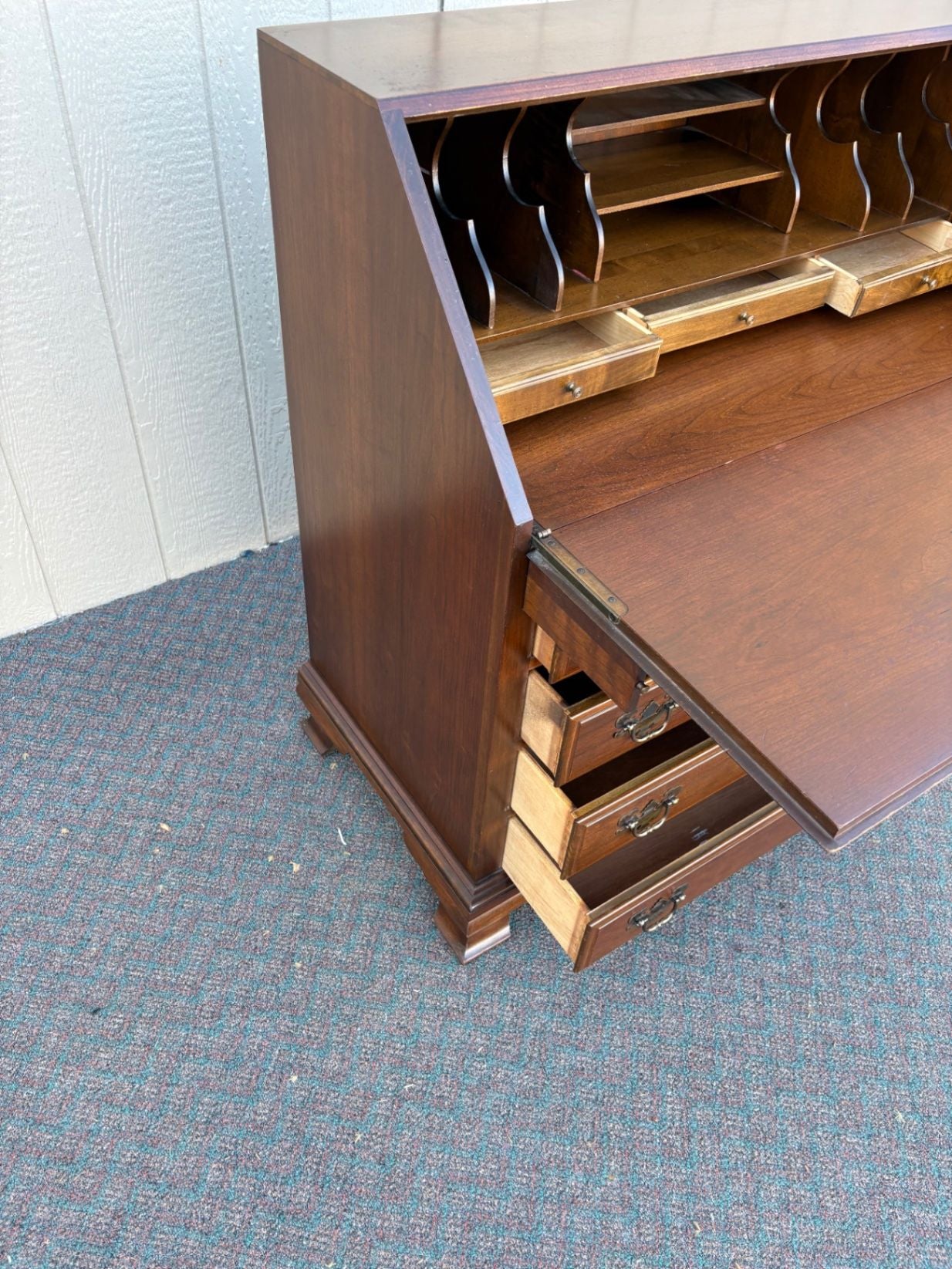 67632 Mahogany Governor Winthrop Style Secretary Desk with Drawers