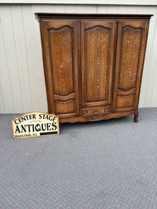 67687  Antique French Provincial Oak Wardrobe with Carved Details