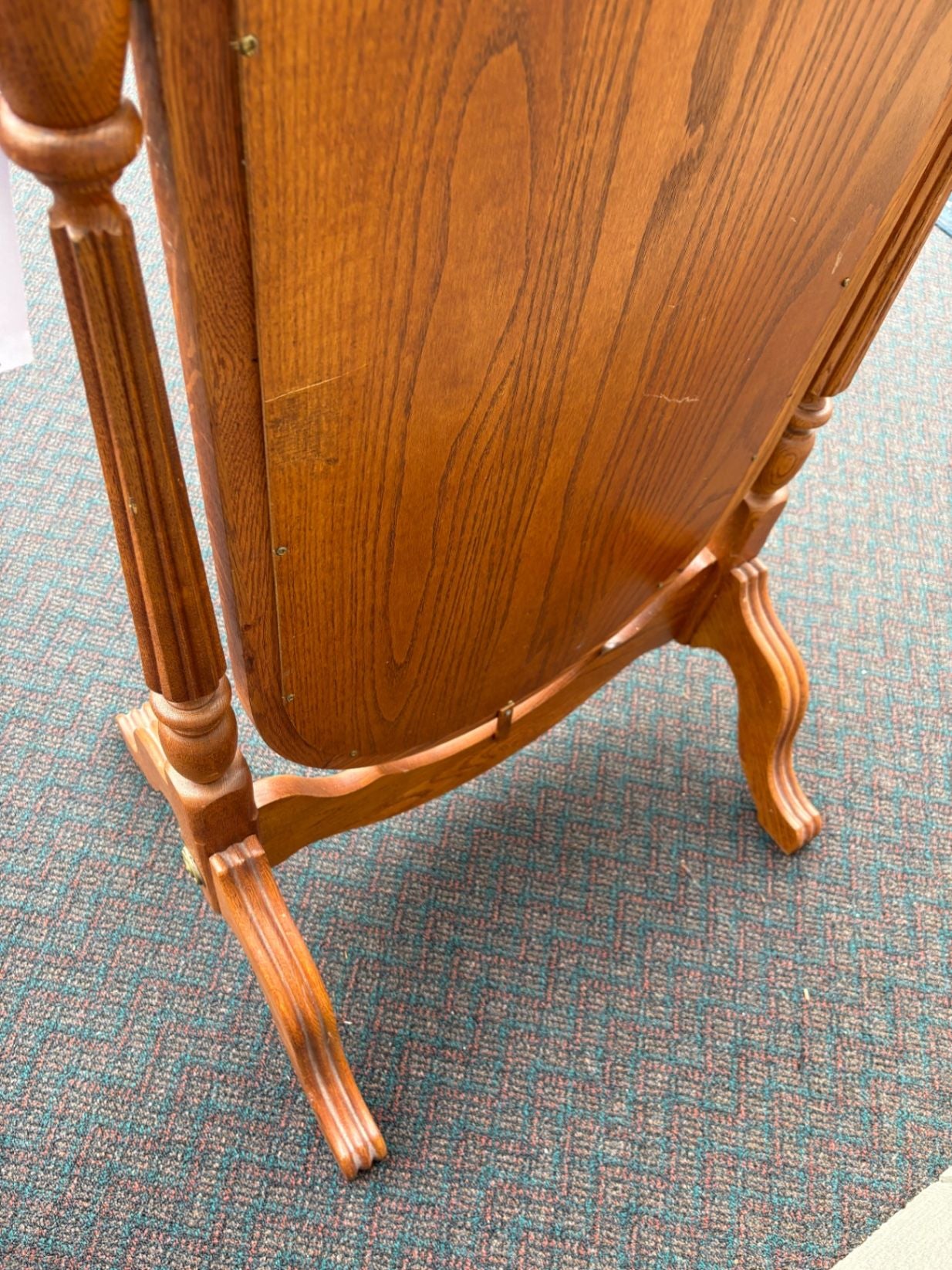 66934  Elegant Oak Cheval Mirror with Turned Supports and Oval Glass