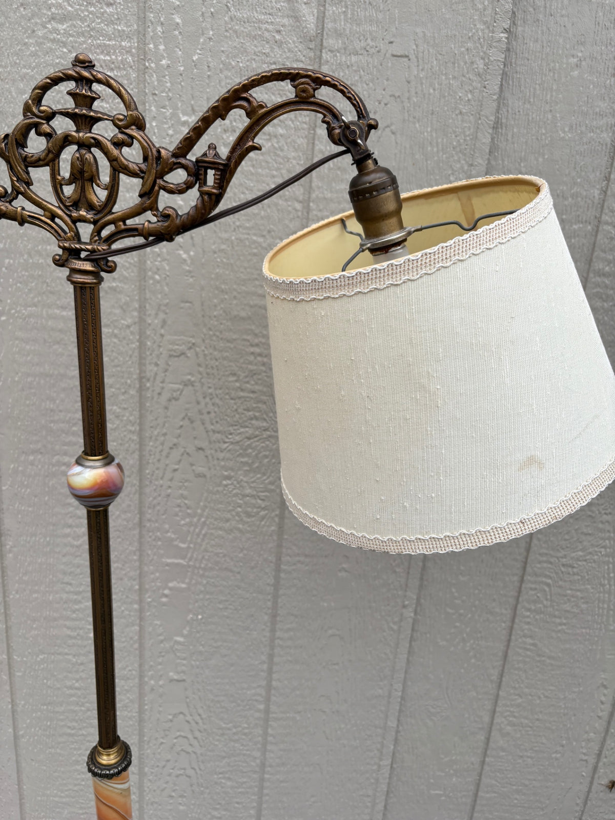 68157 Vintage Onyx and Brass Floor Lamp with Ornate Detailing
