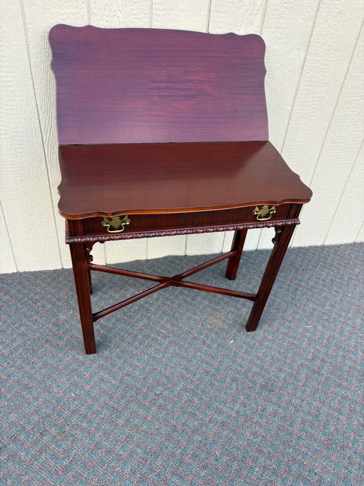 67746 Vintage Mahogany Flip-Top Game Table with Cabriole Legs