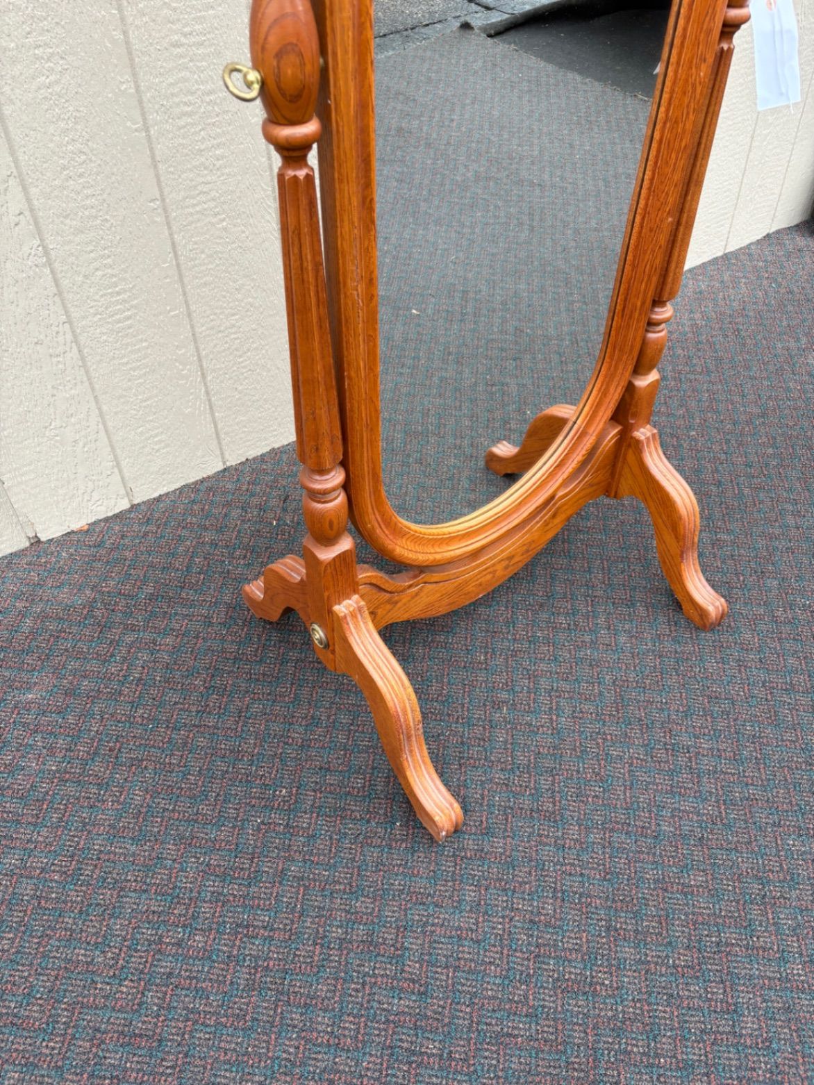 66934  Elegant Oak Cheval Mirror with Turned Supports and Oval Glass