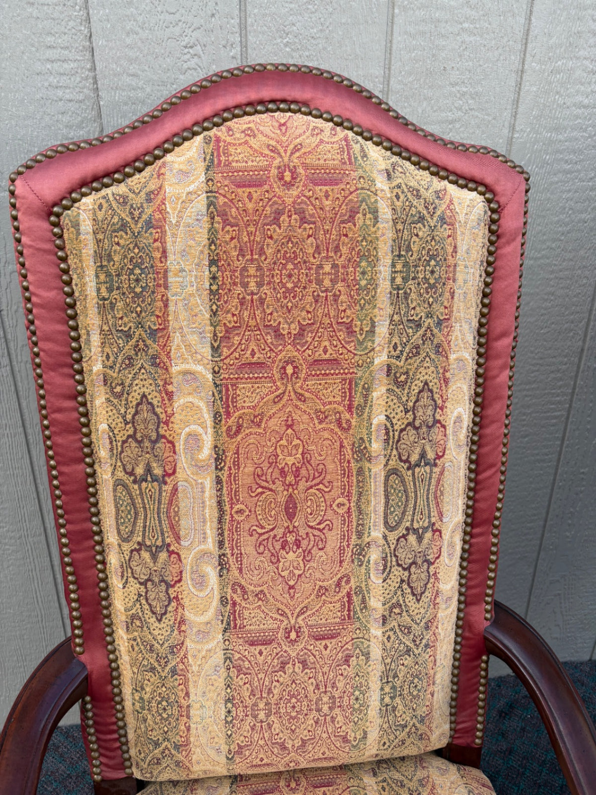 68163 Pair of Vintage Throne Armchairs with Ornate Upholstery