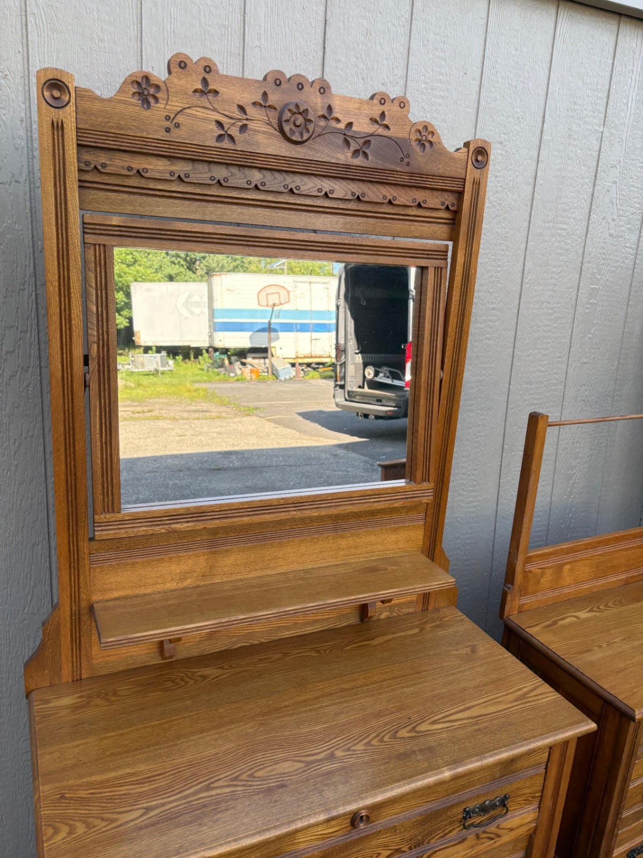67947  Victorian Oak Bedroom Set with Full Size Bed and Dresser