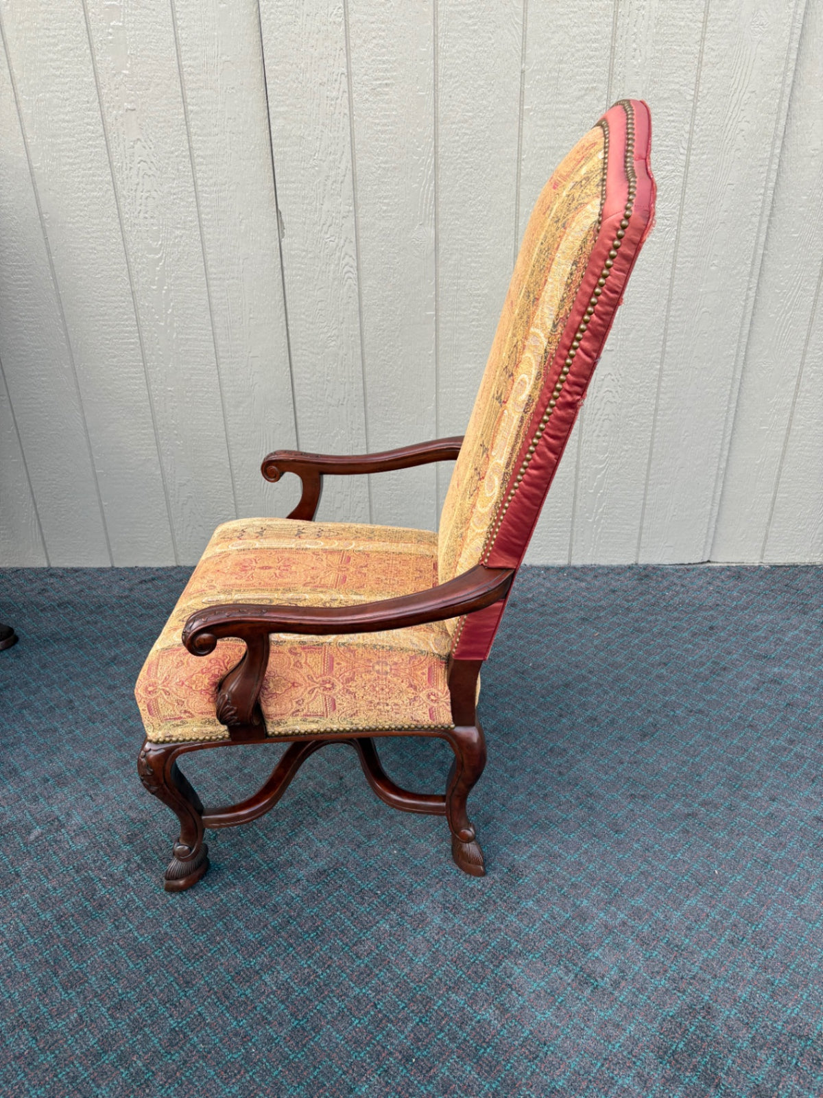 68163 Pair of Vintage Throne Armchairs with Ornate Upholstery