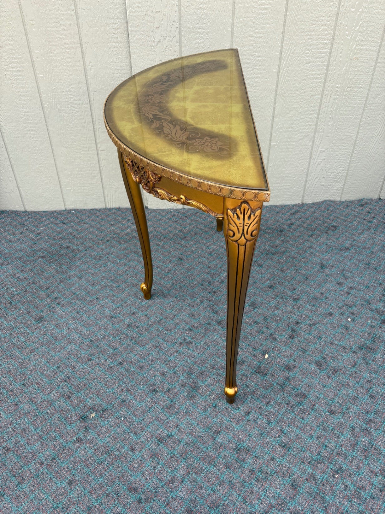 67978 Elegant Gold Demilune Console Table with Intricate Floral Design