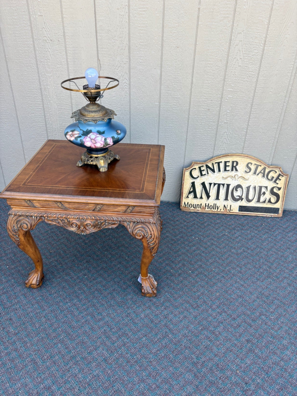 67792 Antique Gone with the Wind Lamp, Hand-Painted Floral Glass