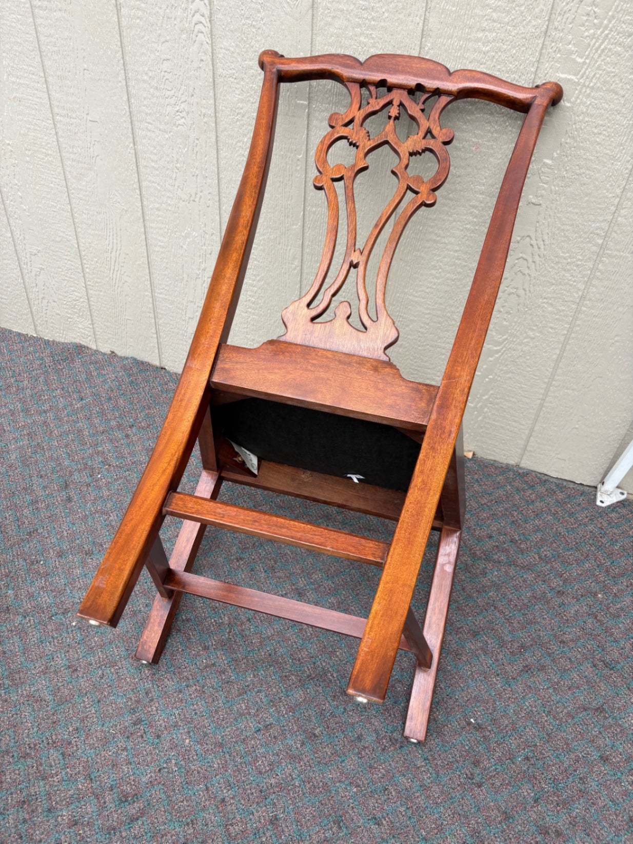 Chippendale Style Mahogany Dining Table with Four Chairs