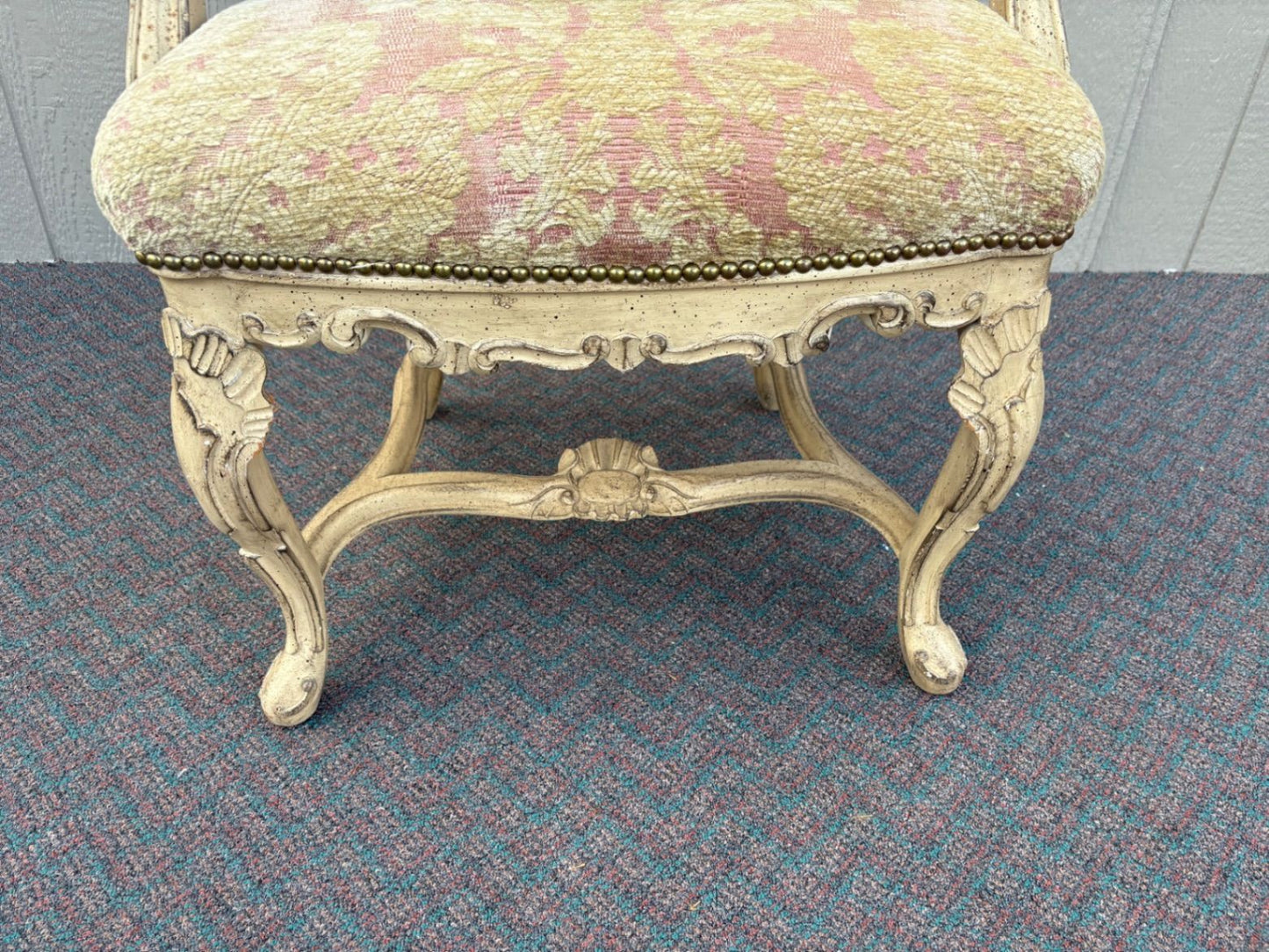 67586 Set of 6 Vintage French Provincial Dining Chairs in Cream Finish