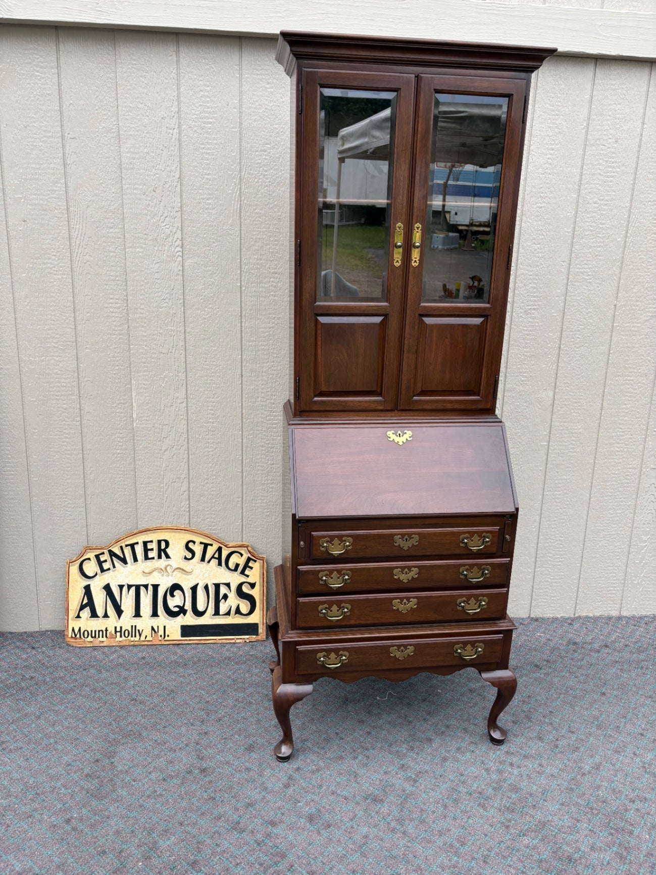 Ethan Allen Queen Anne Style Secretary Desk with Hutch Cabinet