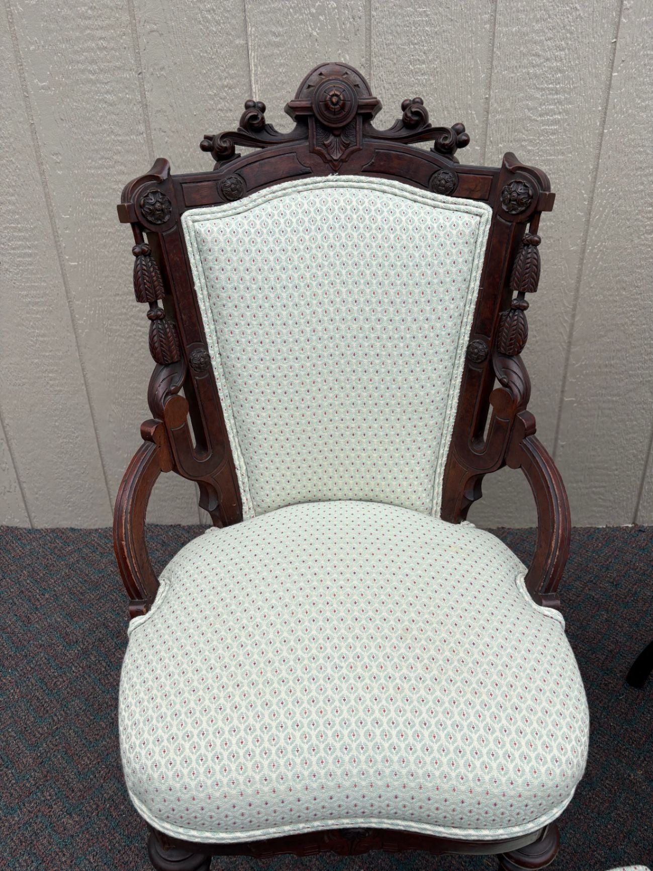 67621  Pair of Victorian Balloon-Back Chairs in Mahogany with Upholstery