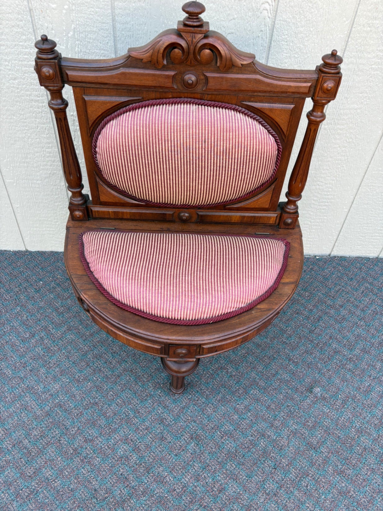 67841 Victorian Lift Seat Chair with Red Striped Upholstery