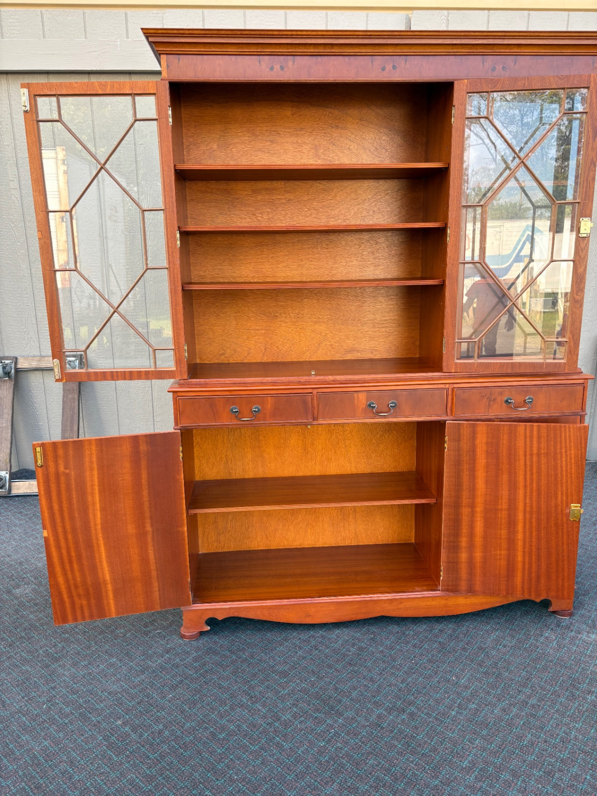 68159 Vintage Mahogany Breakfront China Cabinet with Glass Doors