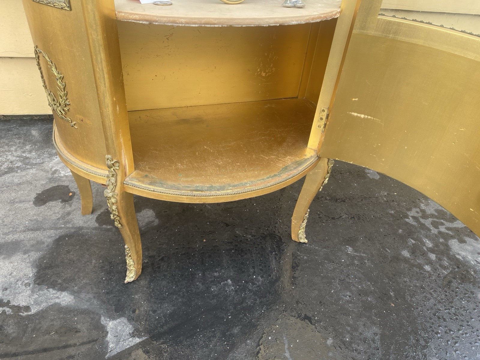 62863 Gold Decorator Bow Glass Curio  China Cabinet