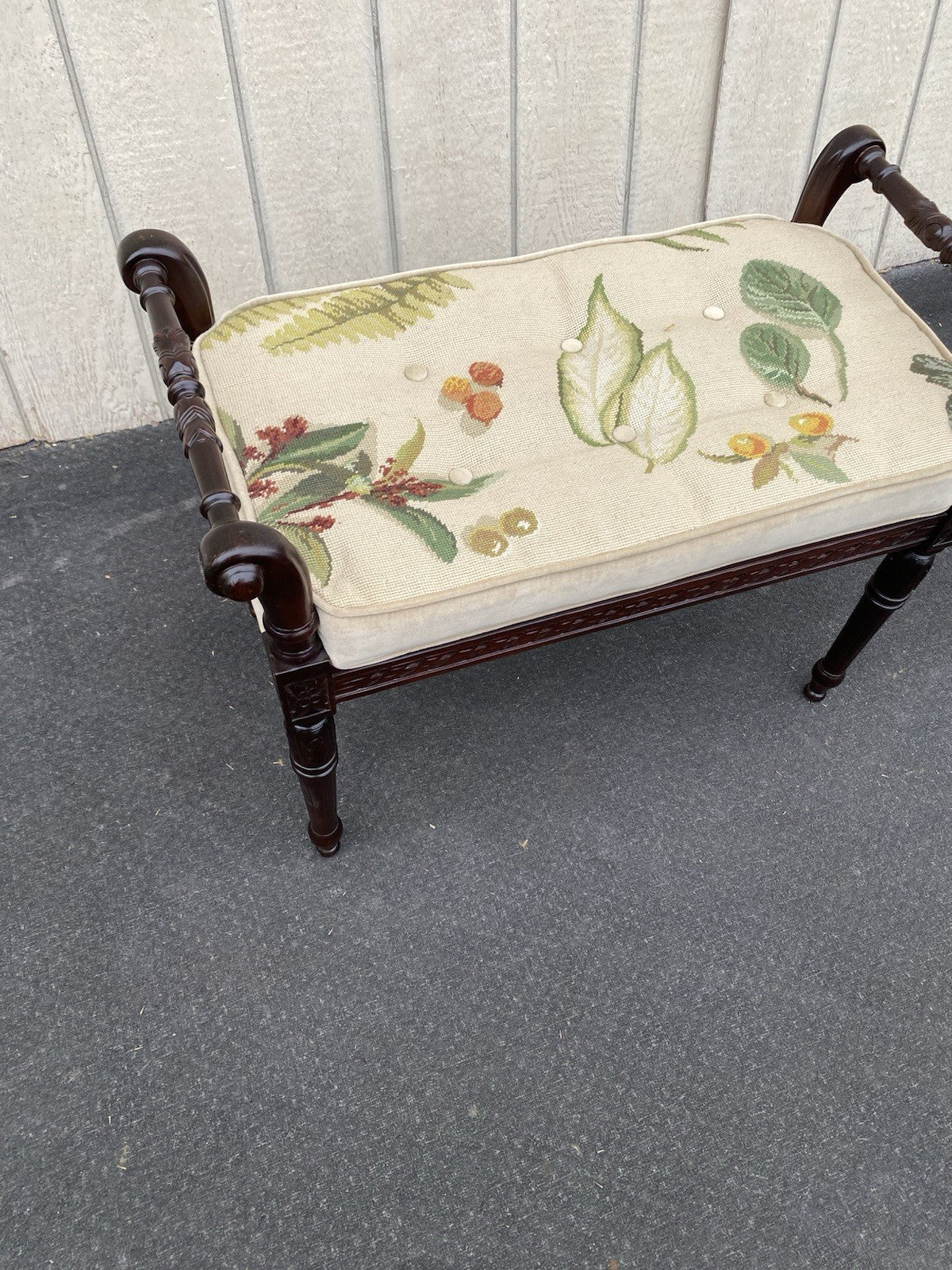 66460 Mahogany SAM MOORE Vanity Bench Ottoman Stool Window Bench