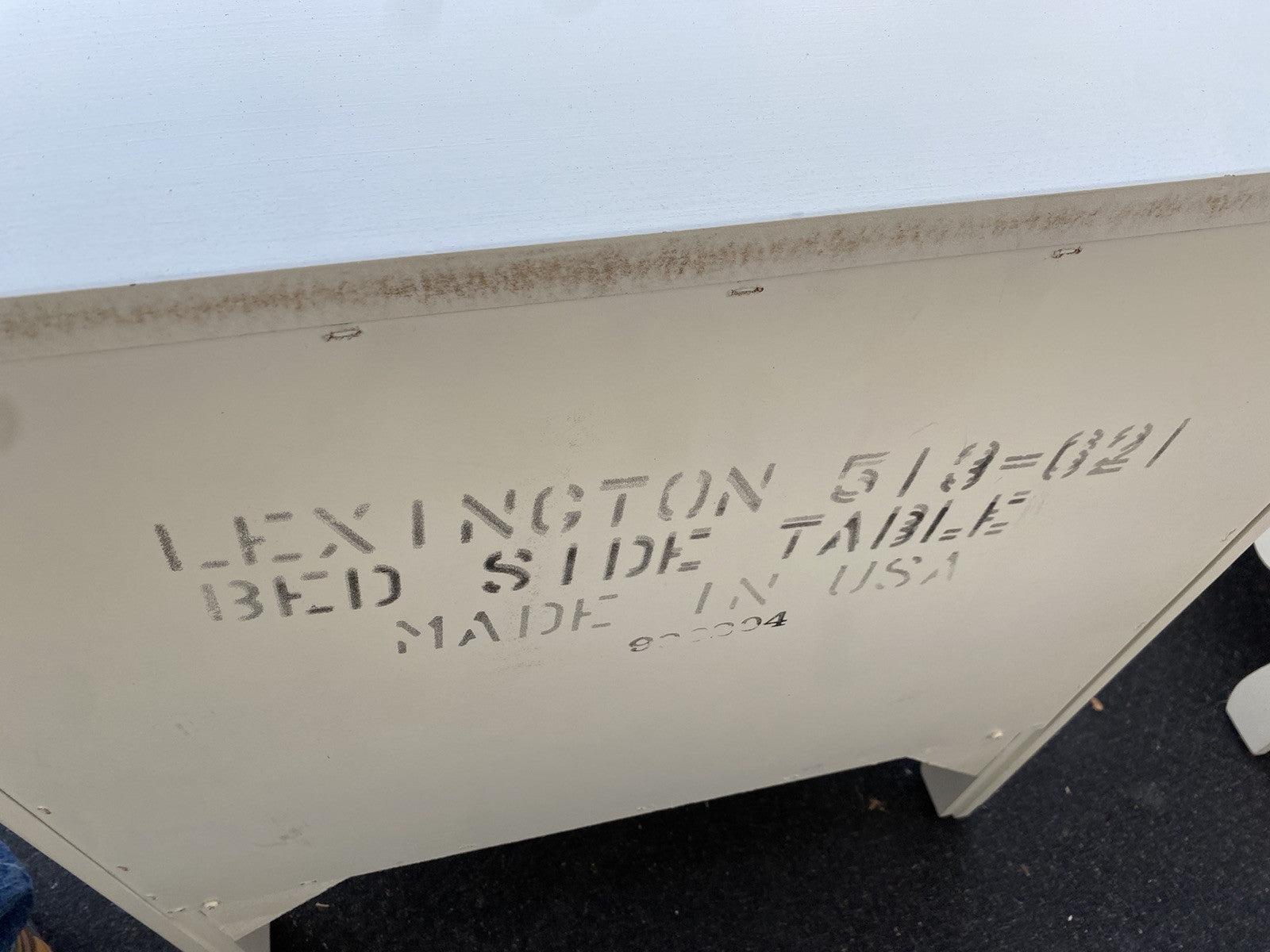 66379 Pair LEXINGTON Furniture Nightstand End Table Stand s