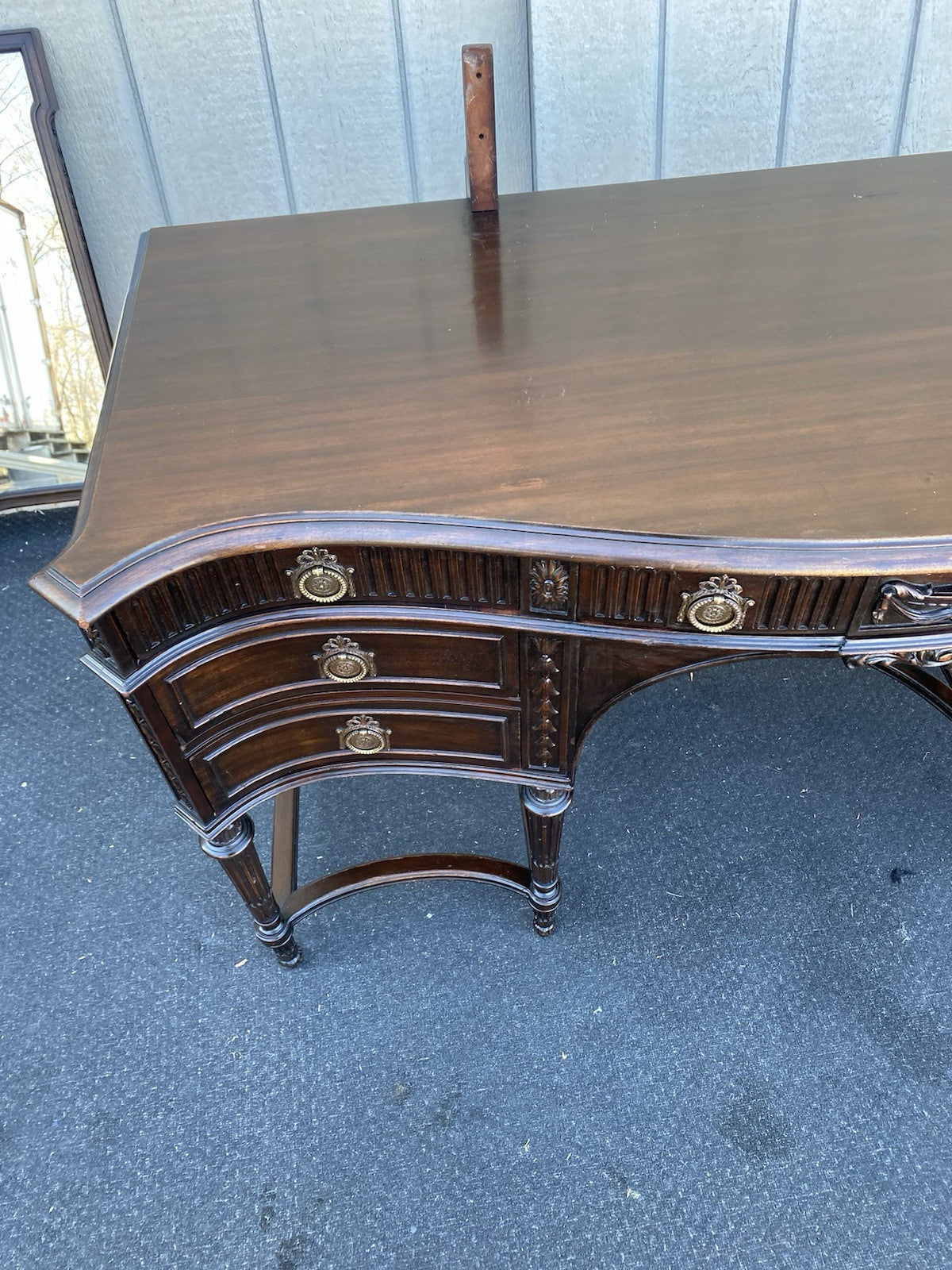 66340 Antique Mahogany Vanity Desk with Tri - Fold Mirror RARE FIND
